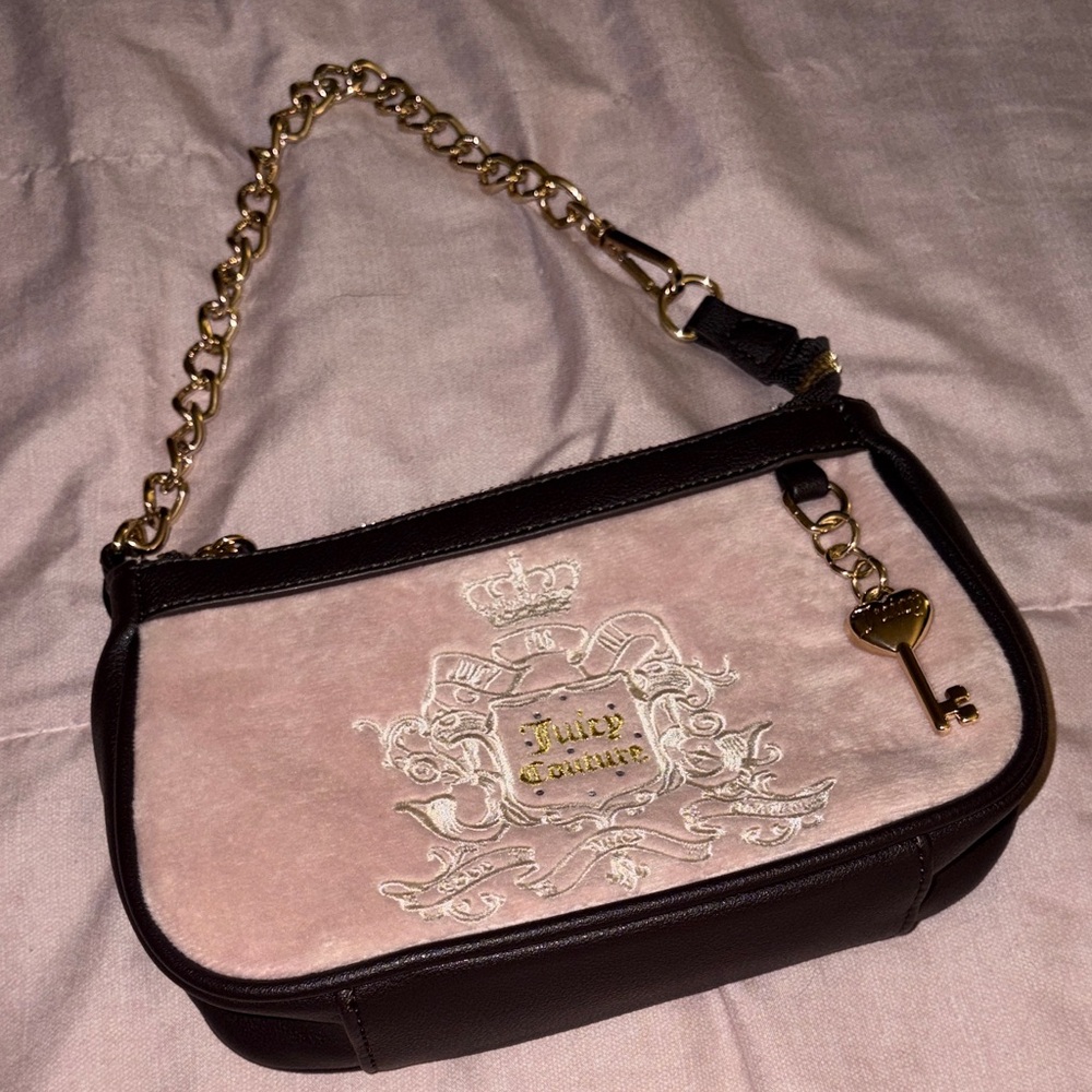 Juicy Couture For All Velour Wristlet Purse NWT